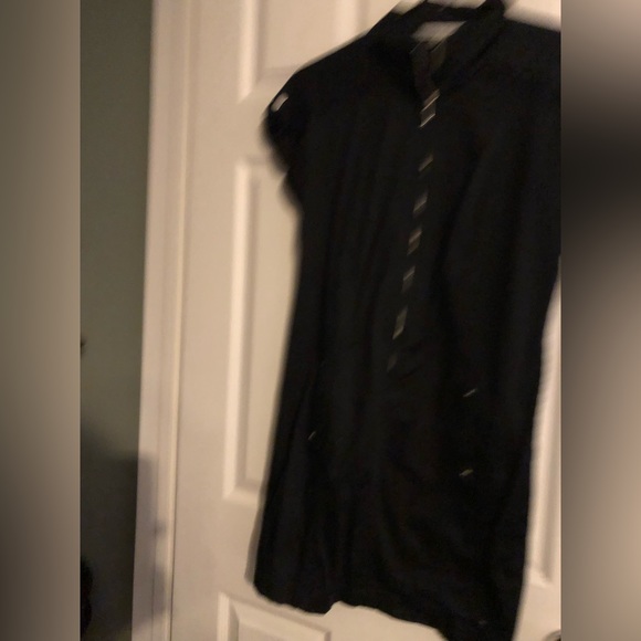 Never worn dress - Picture 2 of 2